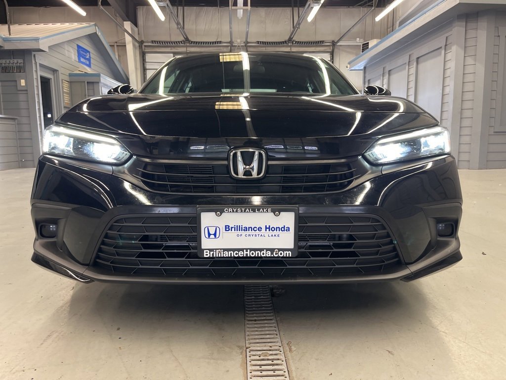 Used 2023 Honda Civic Sport image 2