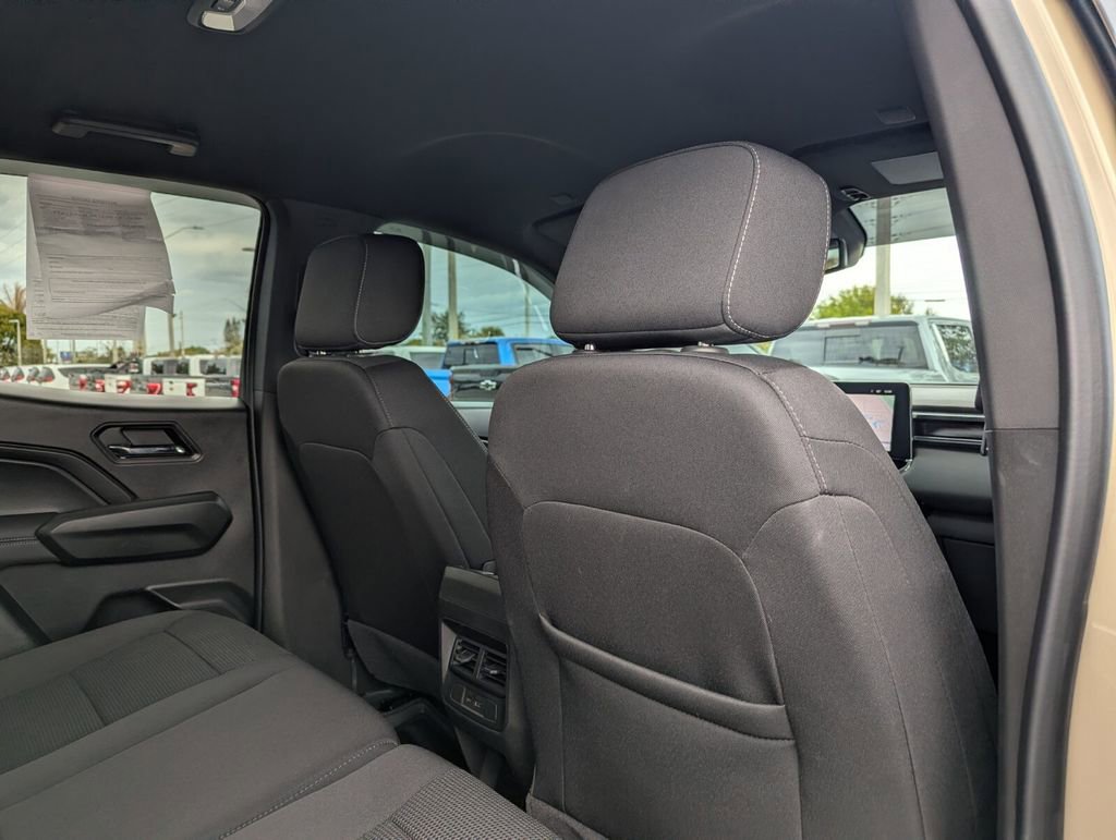 Used 2024 GMC Canyon Elevation w/ Convenience Package image 12