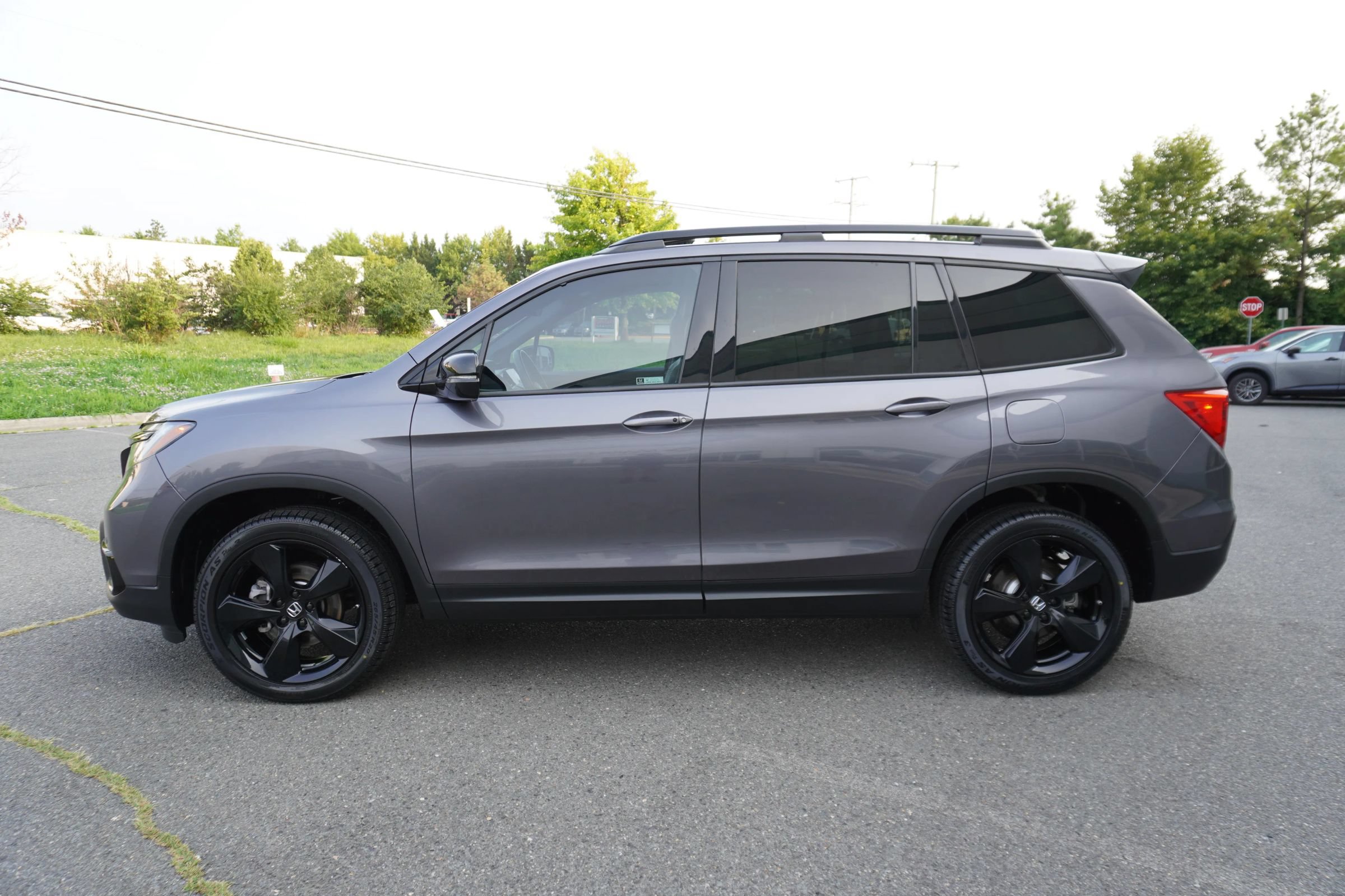 Used 2021 Honda Passport Elite image 4