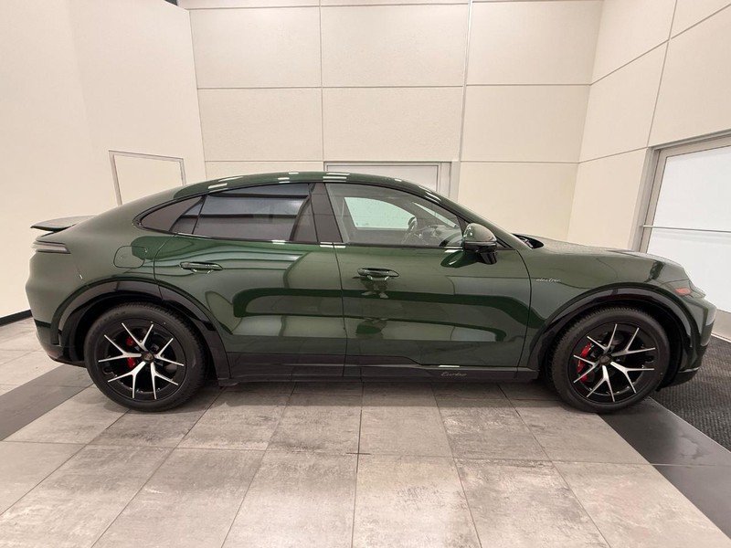 New 2026 Porsche Cayenne Turbo AWD/4WD image 7
