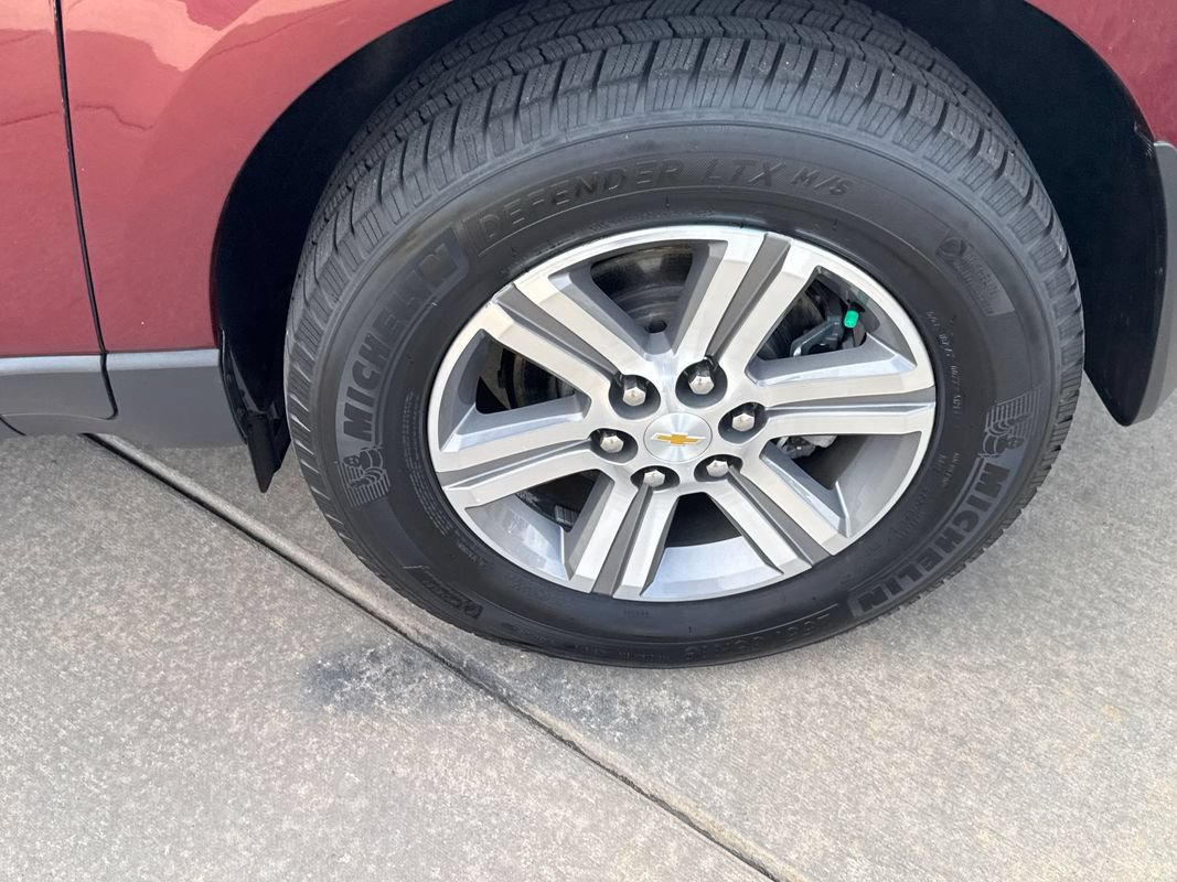 Used 2015 Chevrolet Traverse LT AWD/4WD image 12