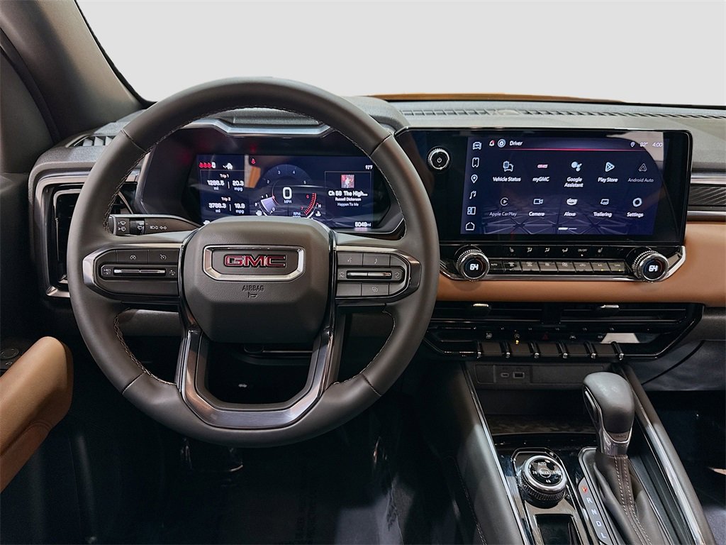 Used 2025 GMC Canyon AT4 image 23