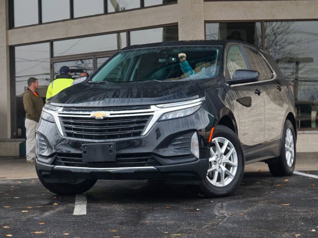 Used 2023 Chevrolet Equinox LT image 11