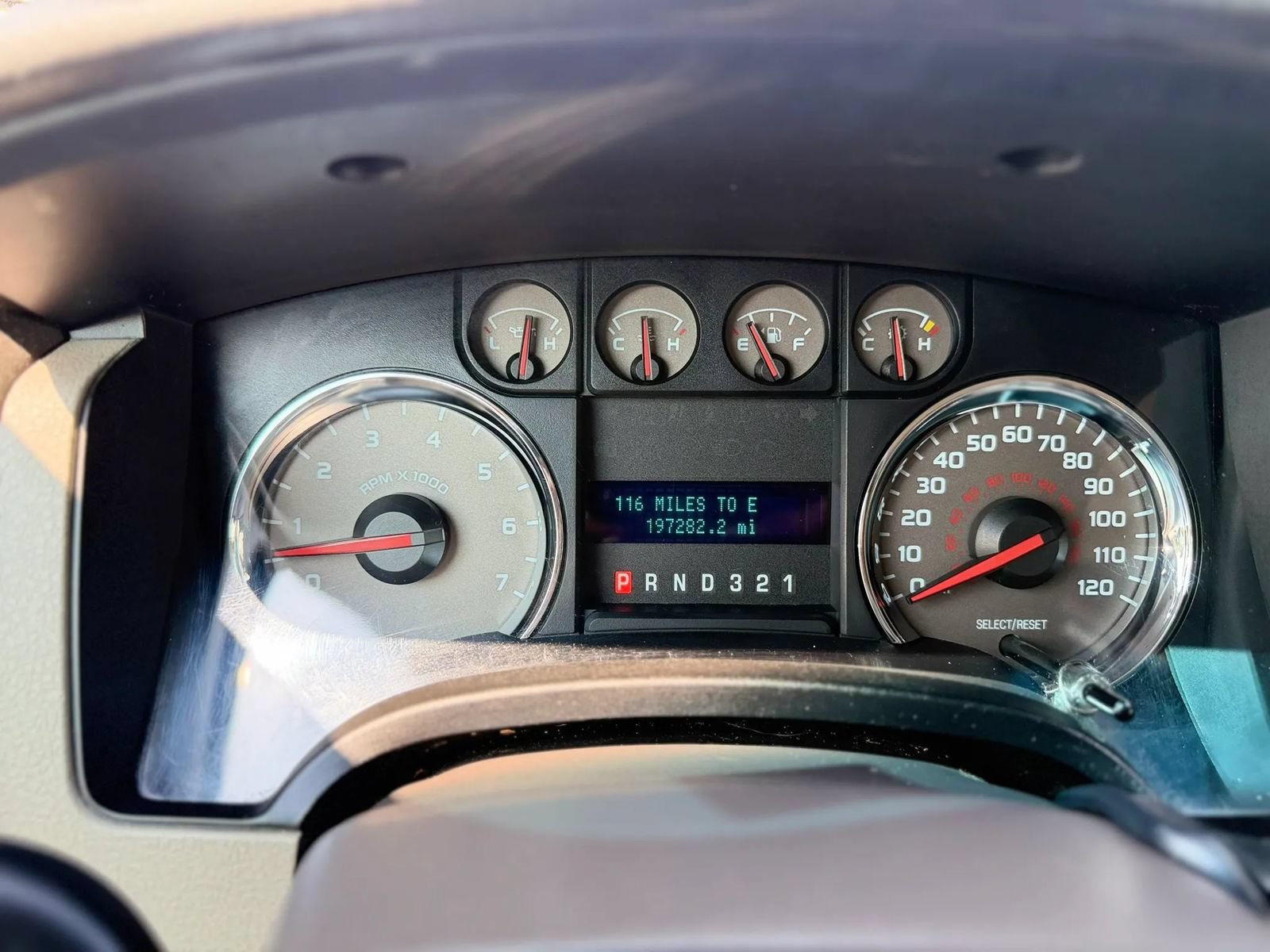 Used 2010 Ford F150 XLT AWD/4WD image 18