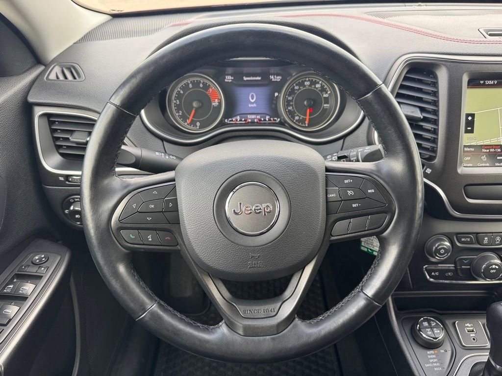 Used 2020 Jeep Cherokee Trailhawk w/ Cold Weather Group image 11