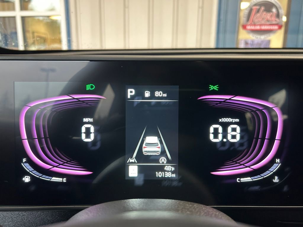 Used 2025 Kia Sportage EX image 16