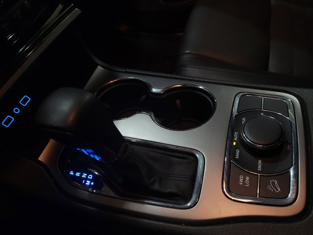 Used 2019 Jeep Grand Cherokee Limited X image 26