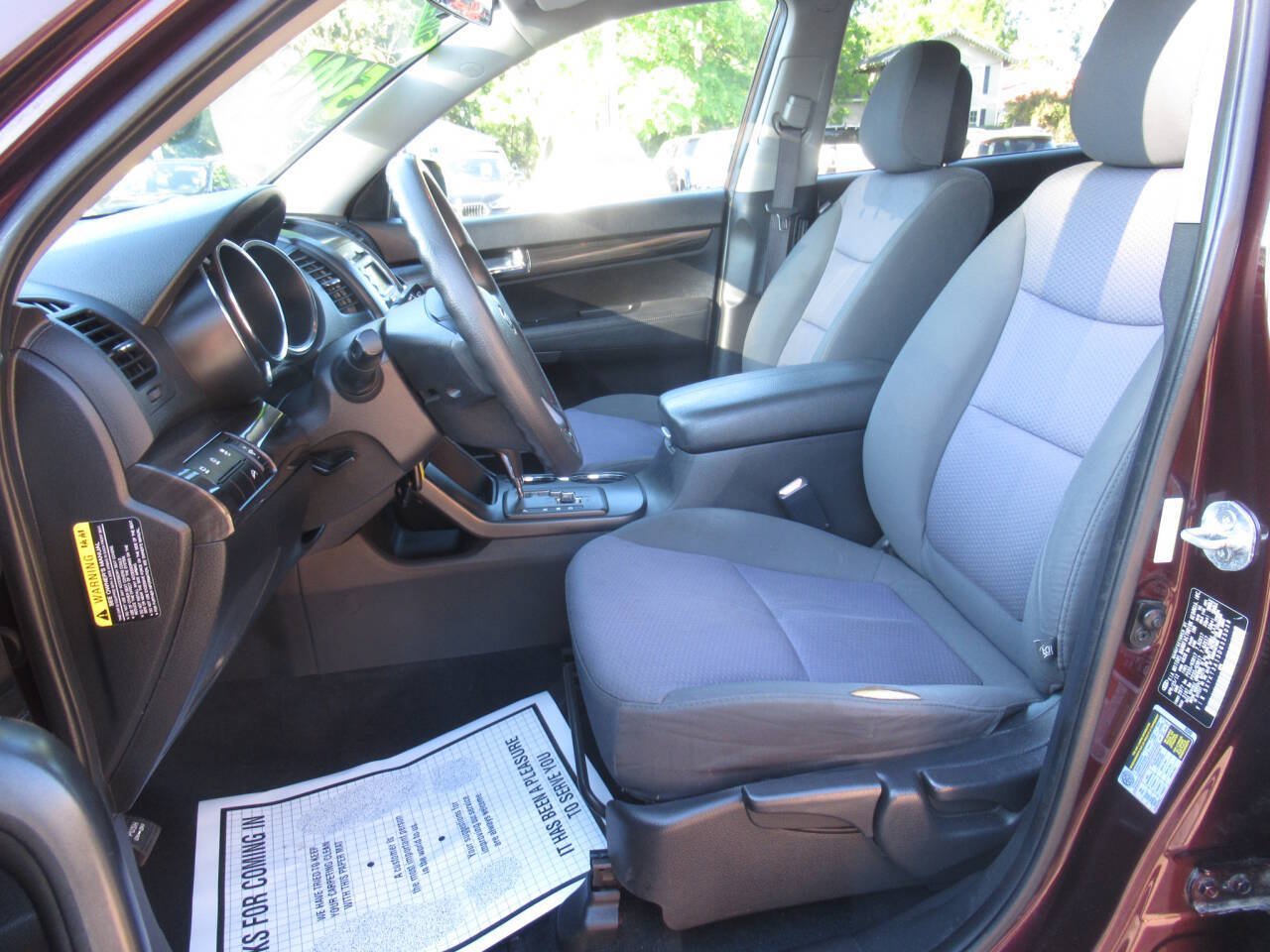 Used 2013 Kia Sorento LX FWD image 18