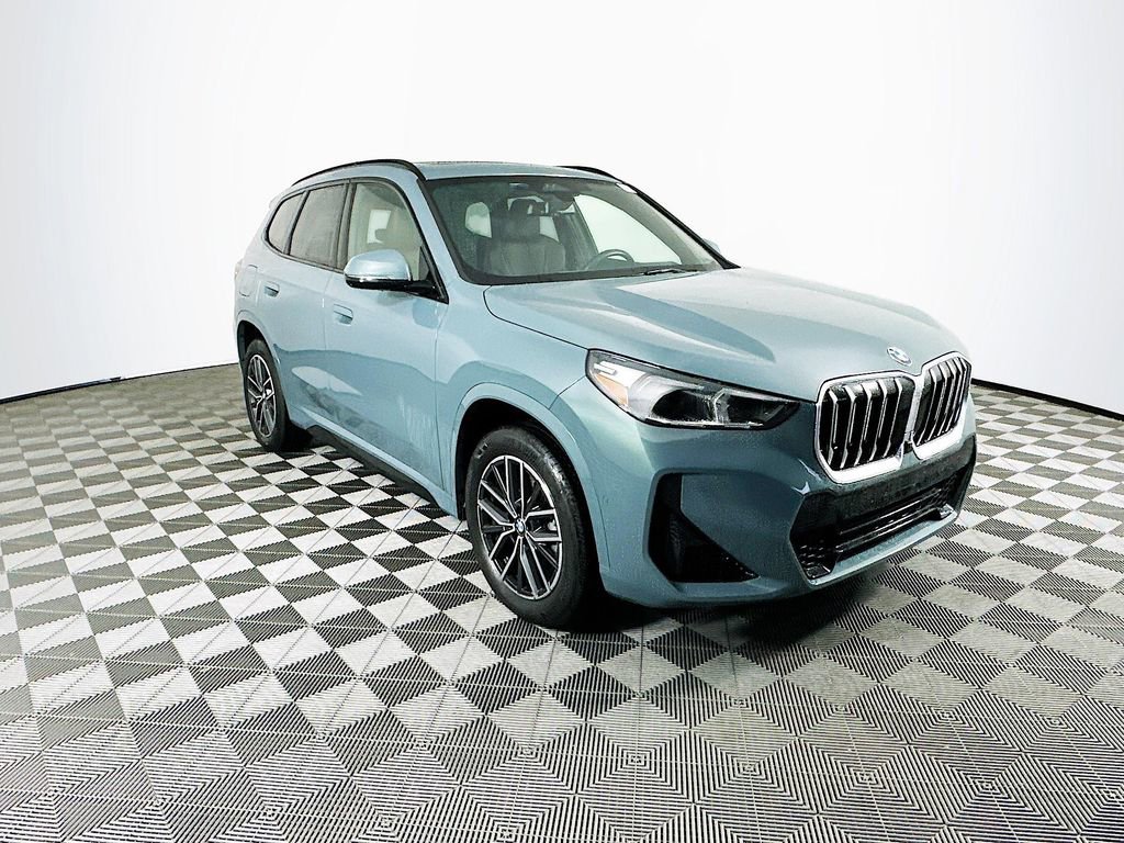 Certified 2023 BMW X1 xDrive28i w/ Premium Package image 2