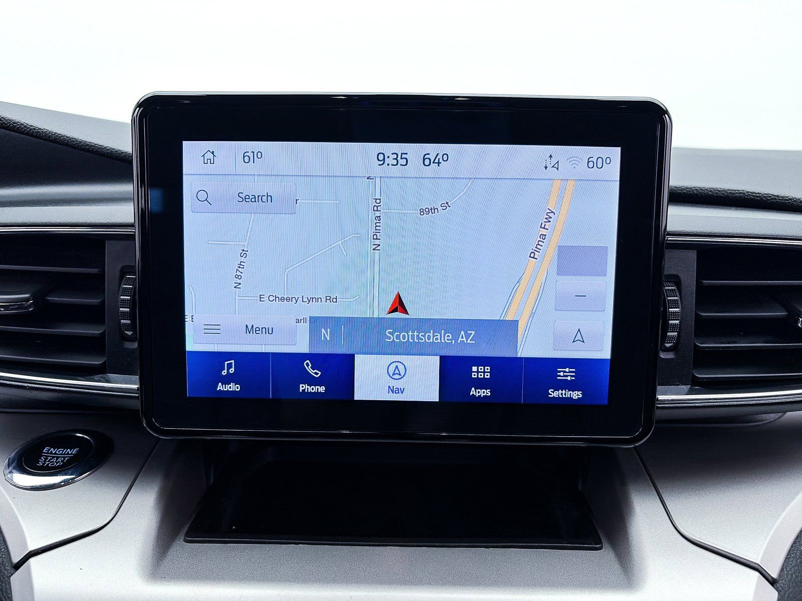 Used 2022 Ford Explorer XLT w/ Equipment Group 202A image 6