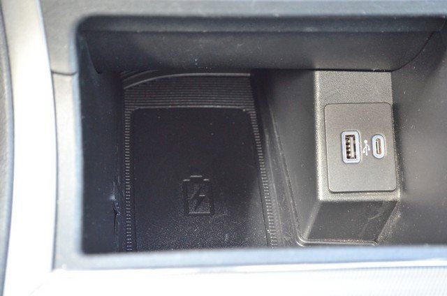 Used 2021 Ford Edge SEL w/ Convenience Package image 28