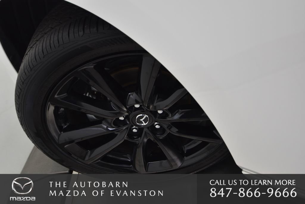 Certified 2025 MAZDA MAZDA3 2.5 S Hatchback w/ Premium Pkg image 31