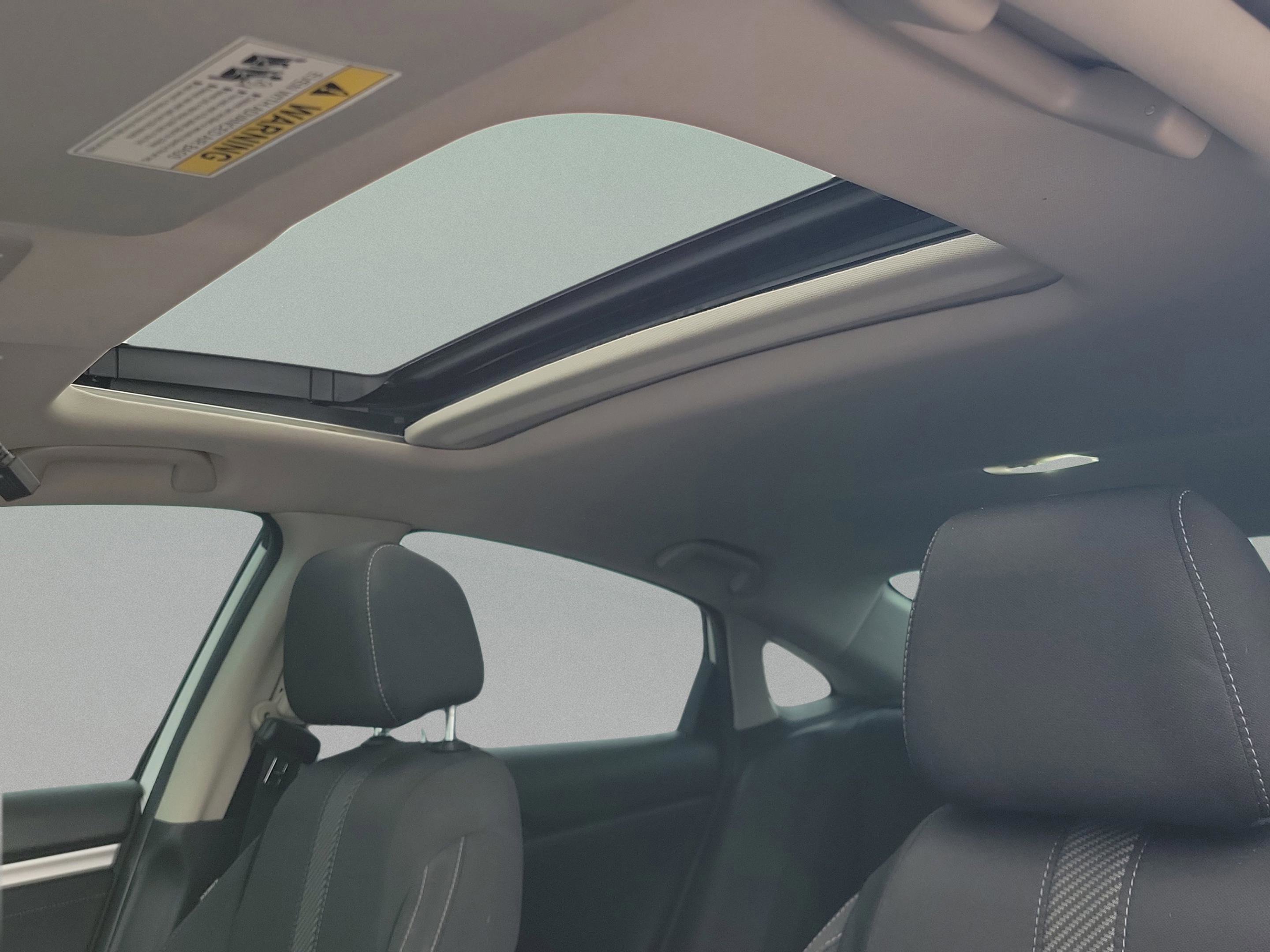 Used 2017 Honda Civic EX-T image 32