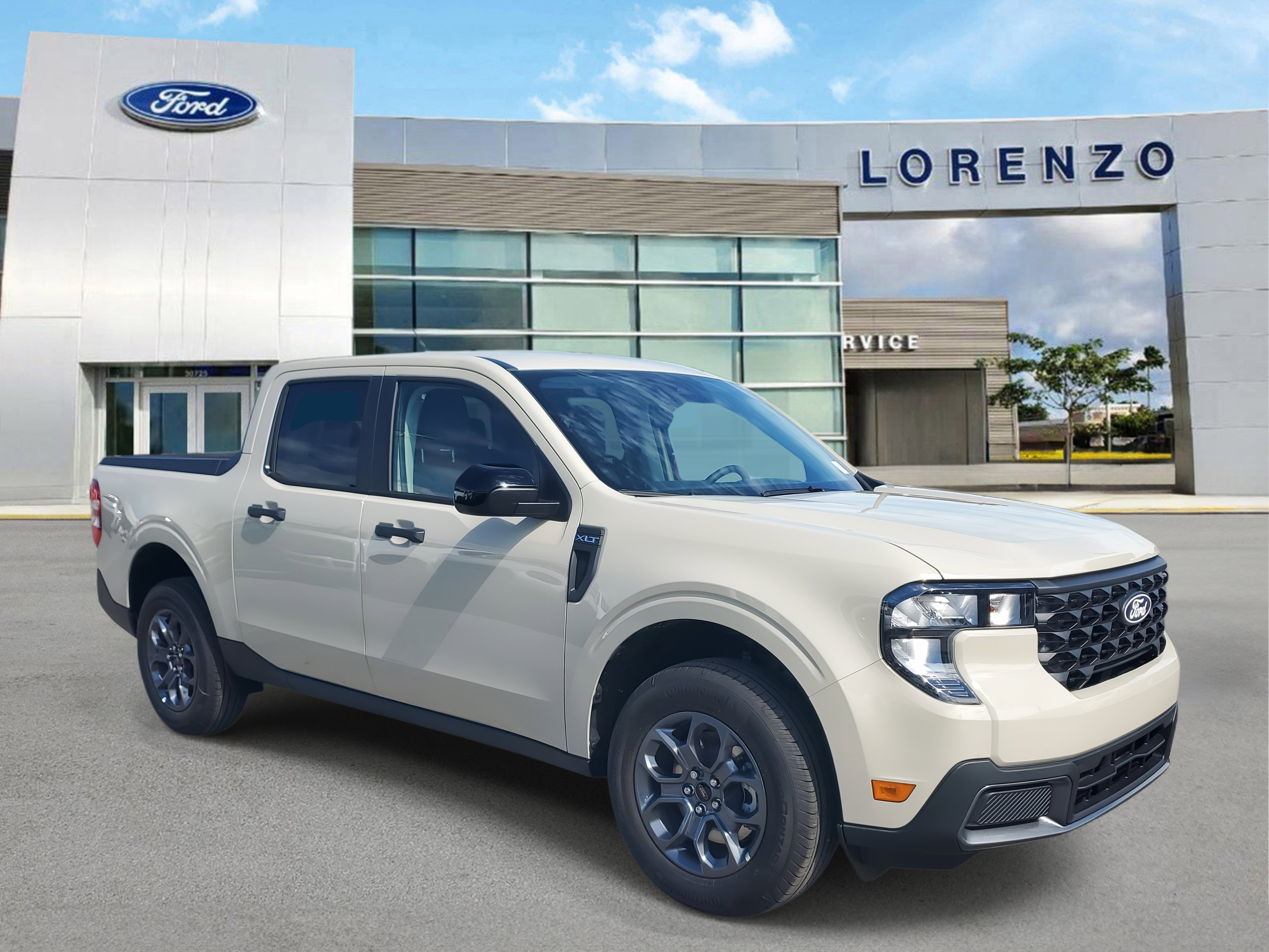 New 2025 Ford Maverick XLT w/ XLT Luxury Package image 3