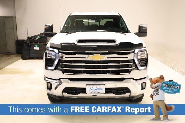 Used 2025 Chevrolet Silverado 3500 LTZ w/ LTZ Convenience Package image 2