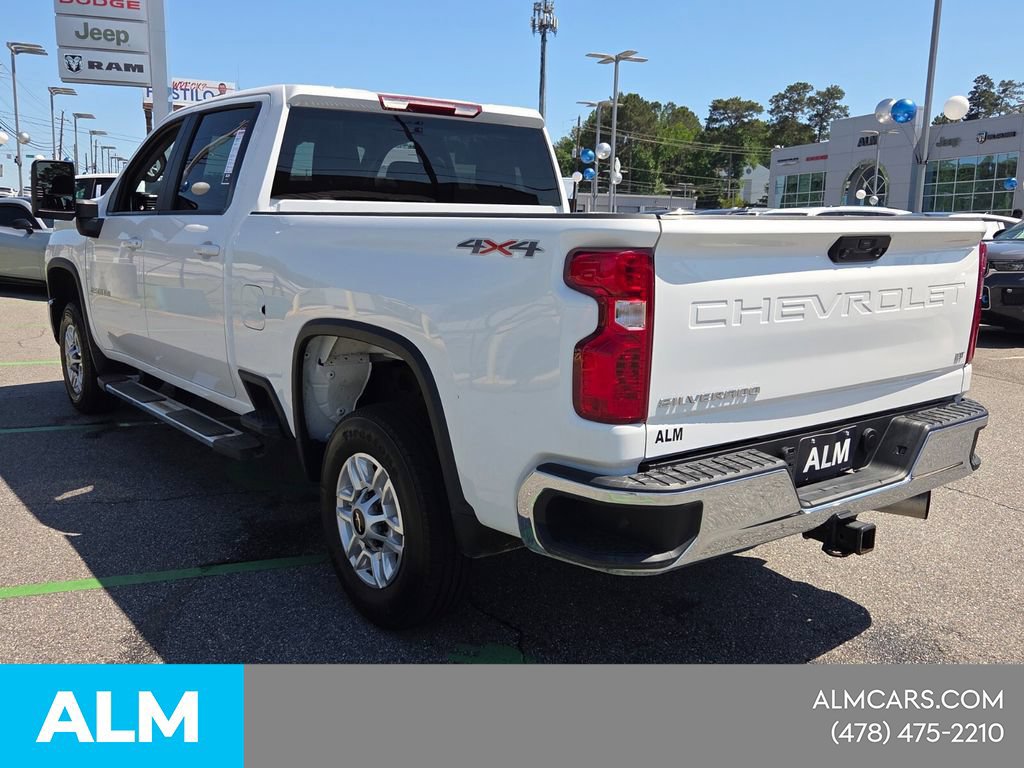 Used 2025 Chevrolet Silverado 2500 LT w/ Convenience Package AWD/4WD image 14