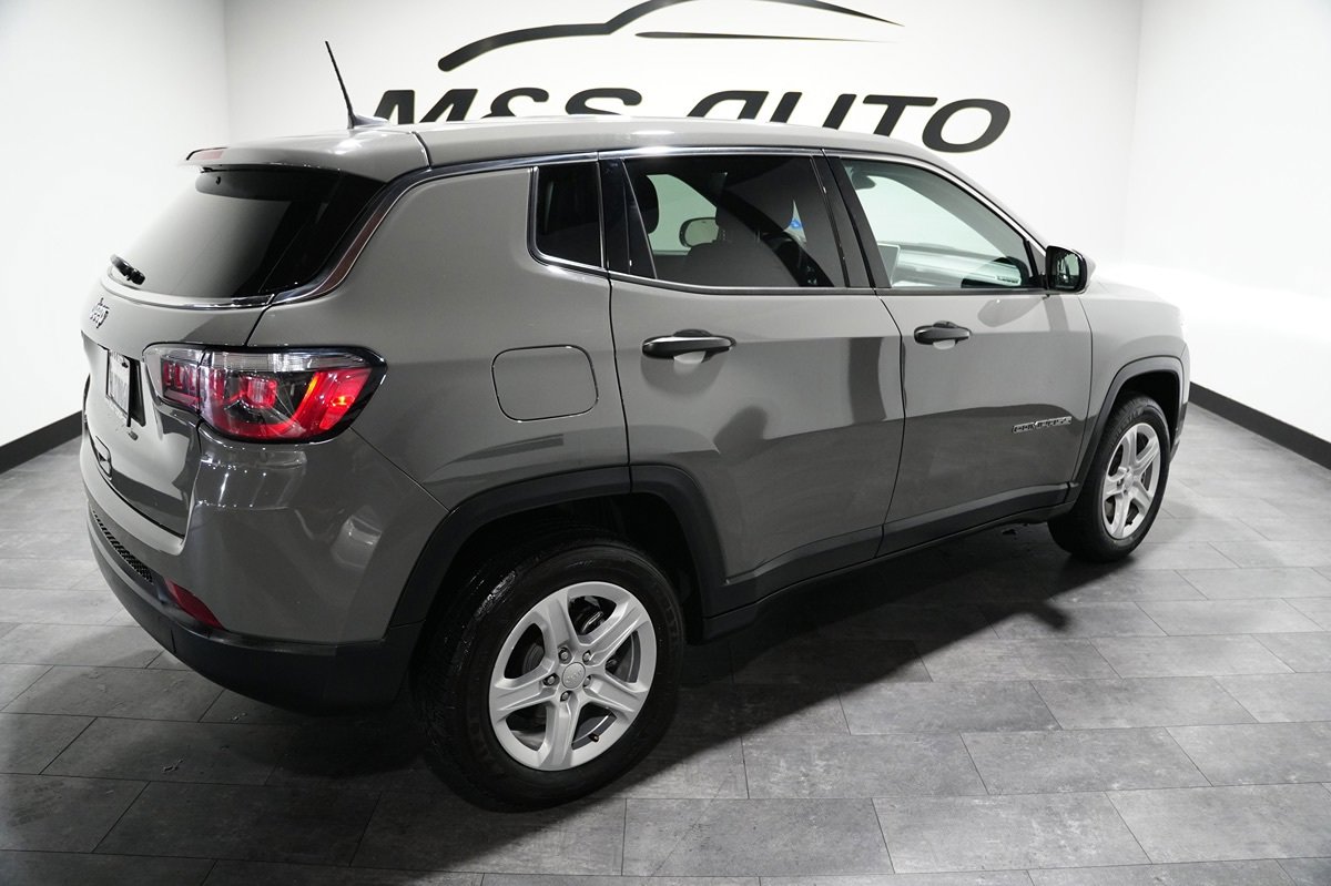 Used 2024 Jeep Compass Sport AWD/4WD image 25