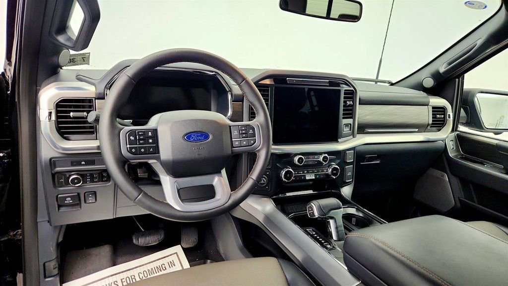 Used 2025 Ford F150 Lariat w/ Equipment Group 501A Mid AWD/4WD image 12