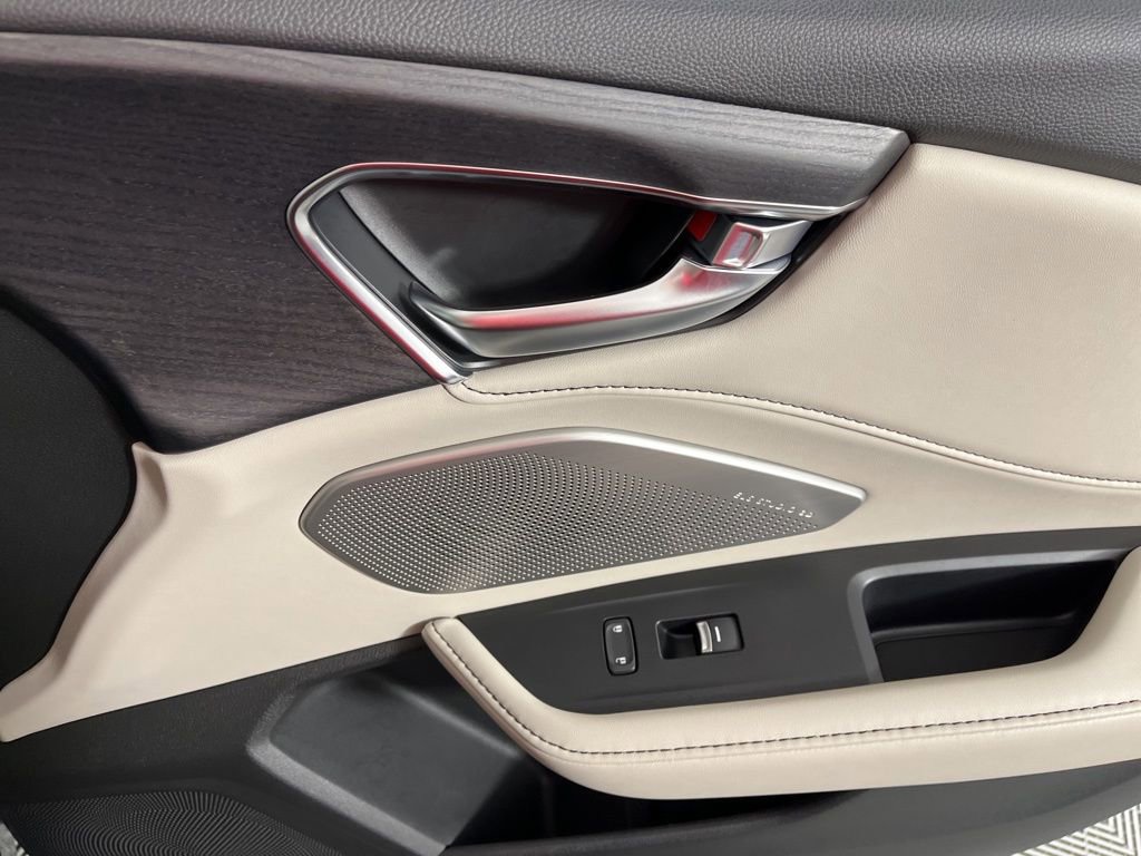 Certified 2025 Acura RDX SH-AWD w/ Advance Package image 21