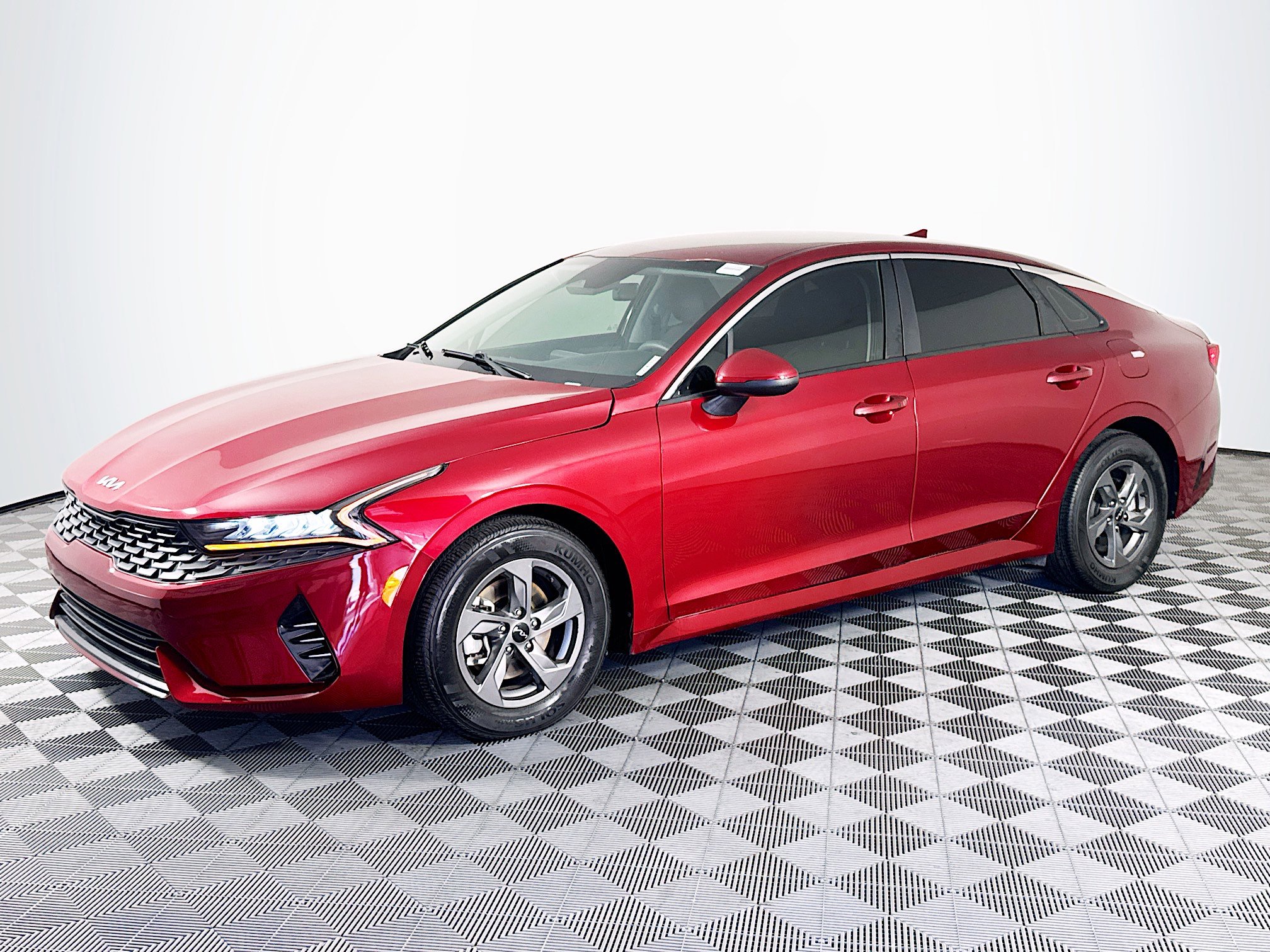 Used 2023 Kia K5 LXS image 4