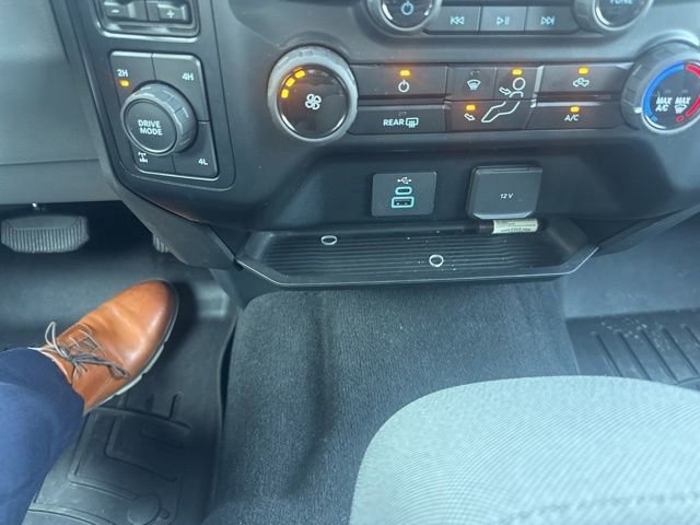 Used 2023 Ford F250 XL w/ STX Appearance Package image 5