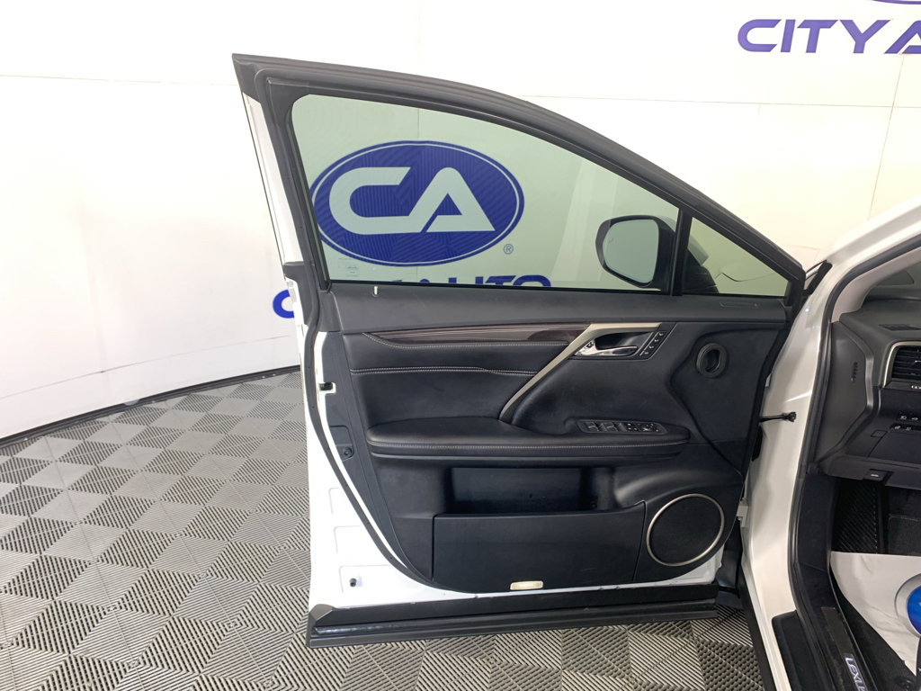 Used 2021 Lexus RX 350L Luxury w/ Accessory Package image 13