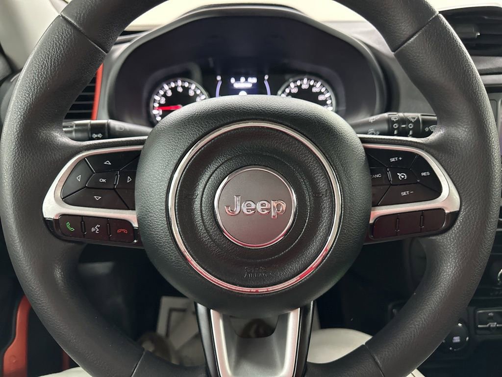 Used 2020 Jeep Renegade Sport image 32