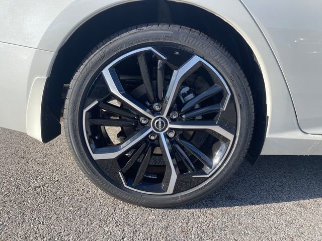 New 2025 Nissan Altima 2.5 SR image 11