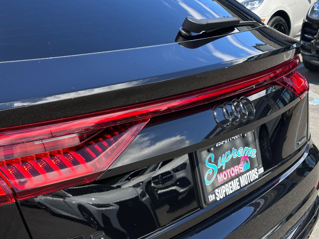 Used 2021 Audi Q8 Premium Plus AWD/4WD image 21