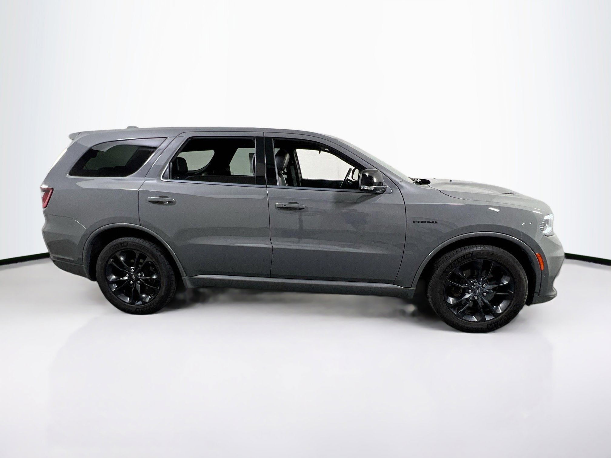 Used 2022 Dodge Durango R/T w/ Blacktop Package image 4