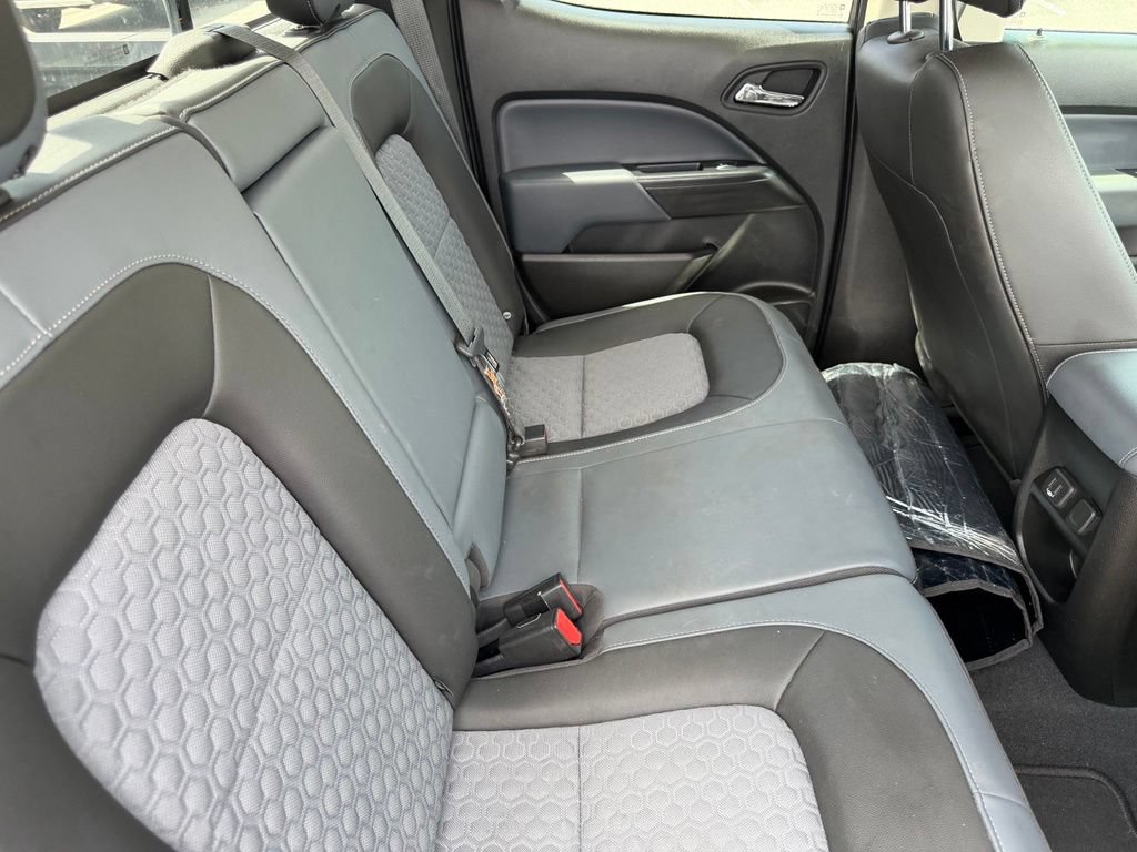 Used 2021 Chevrolet Colorado Z71 w/ Safety Package RWD image 18