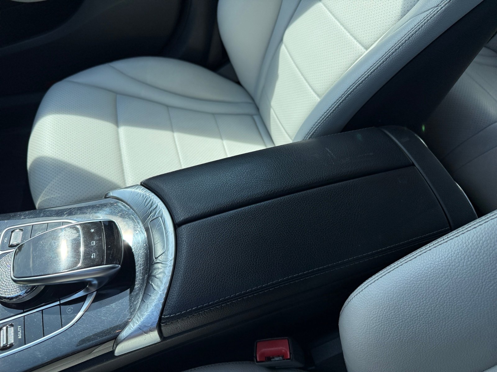 Used 2015 Mercedes-Benz C 300 Sedan image 14