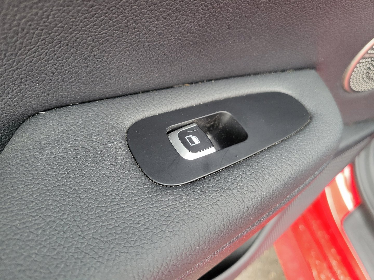 Used 2023 Kia Stinger GT-Line w/ Sun & Sound Package AWD/4WD image 14