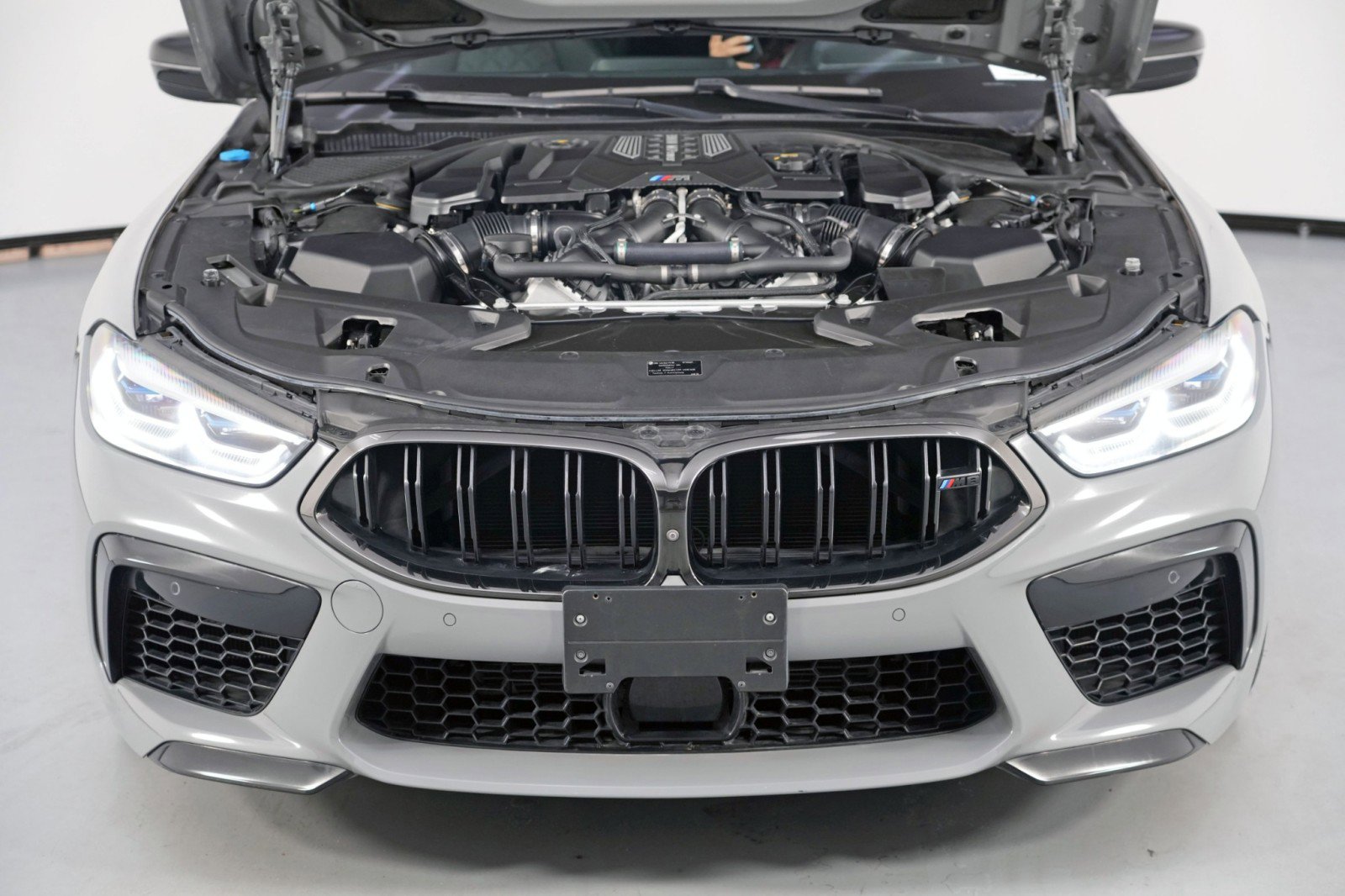 Used 2021 BMW M8 Gran Coupe xDrive w/ Competition Package AWD/4WD image 8