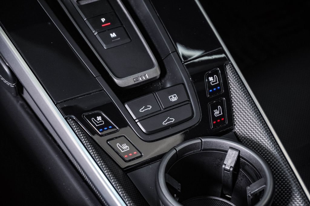 Certified 2025 Porsche 911 Turbo S AWD/4WD image 32