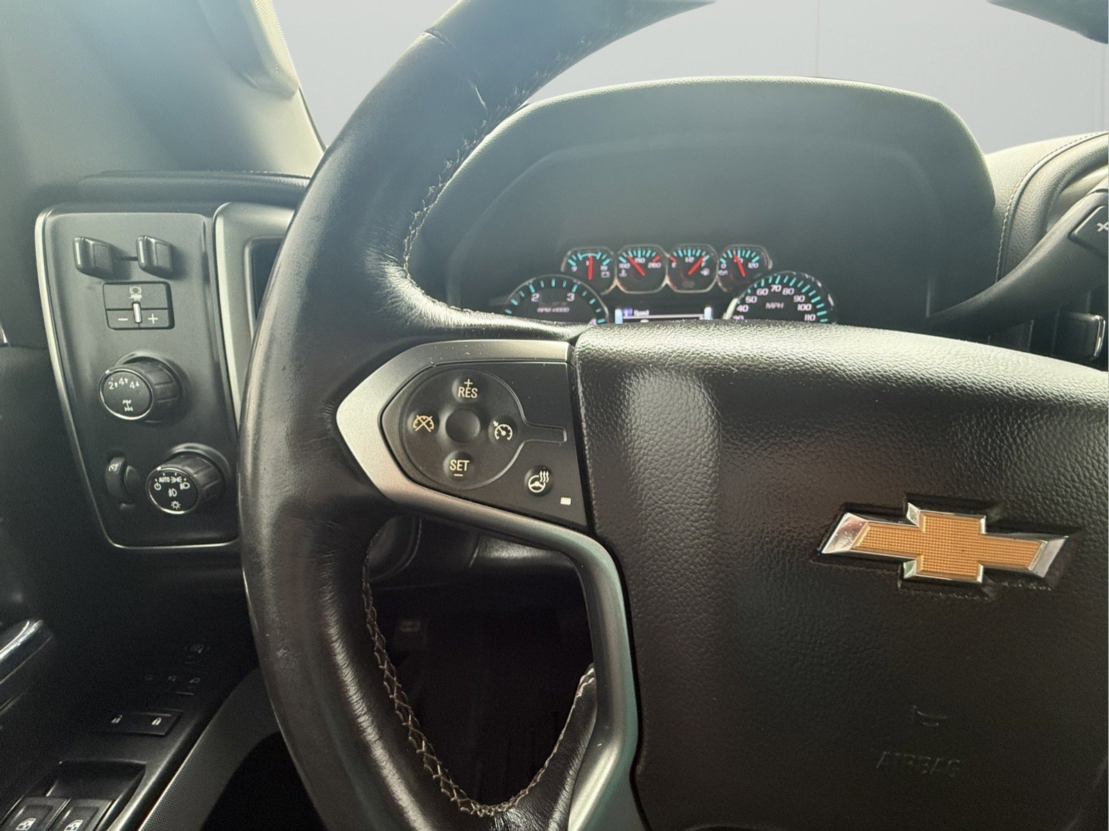 Used 2019 Chevrolet Silverado 2500 LTZ w/ Duramax Plus Package AWD/4WD image 17