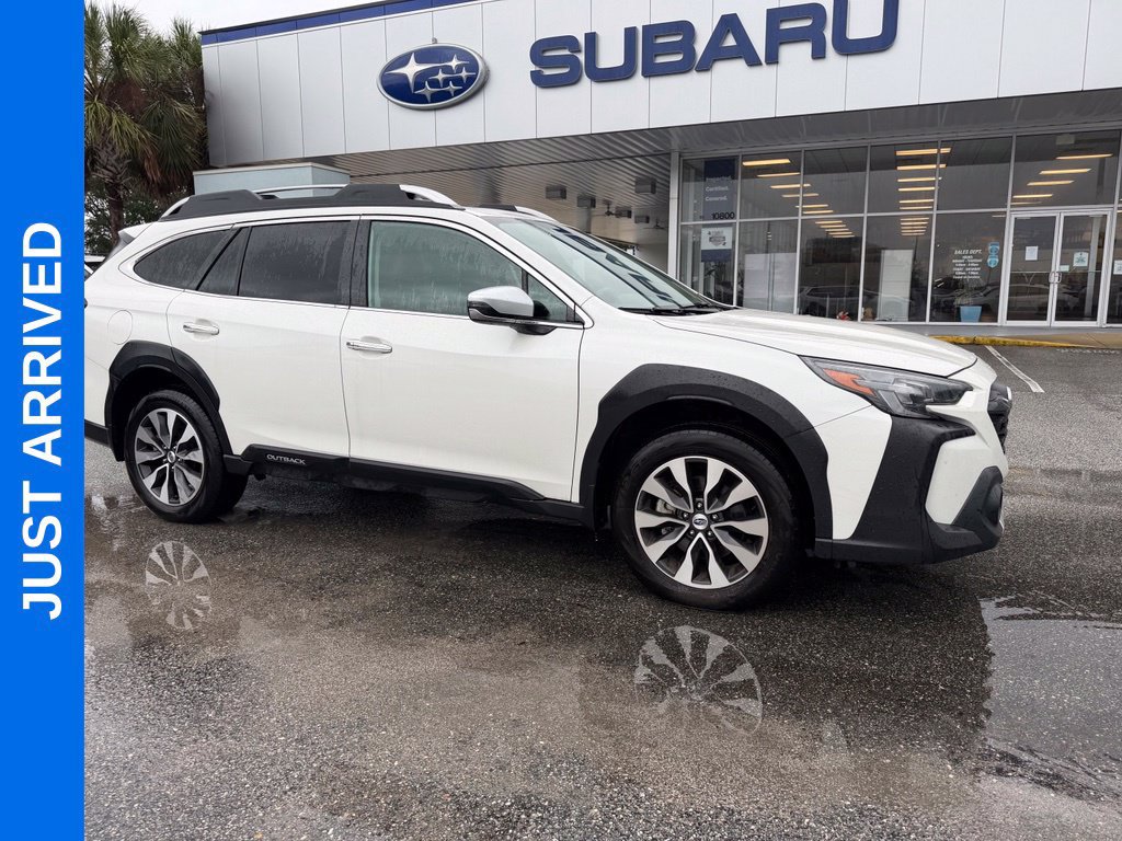 Used 2025 Subaru Outback Touring XT AWD/4WD image 1