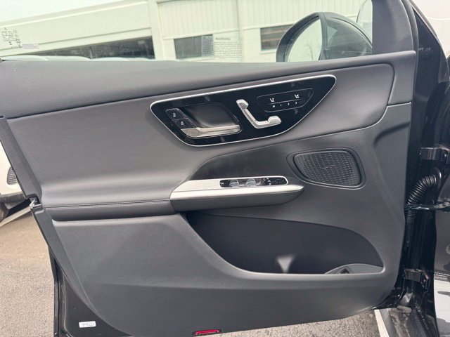 Used 2026 Mercedes-Benz GLC 300 4MATIC image 19