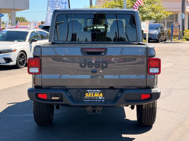 New 2026 Jeep Gladiator Sport AWD/4WD image 5