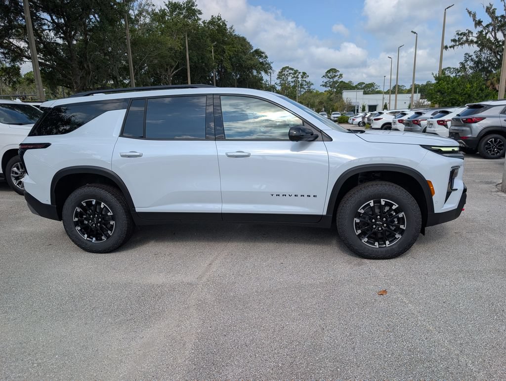 New 2026 Chevrolet Traverse Z71 w/ Enhanced Driving Package AWD/4WD image 10