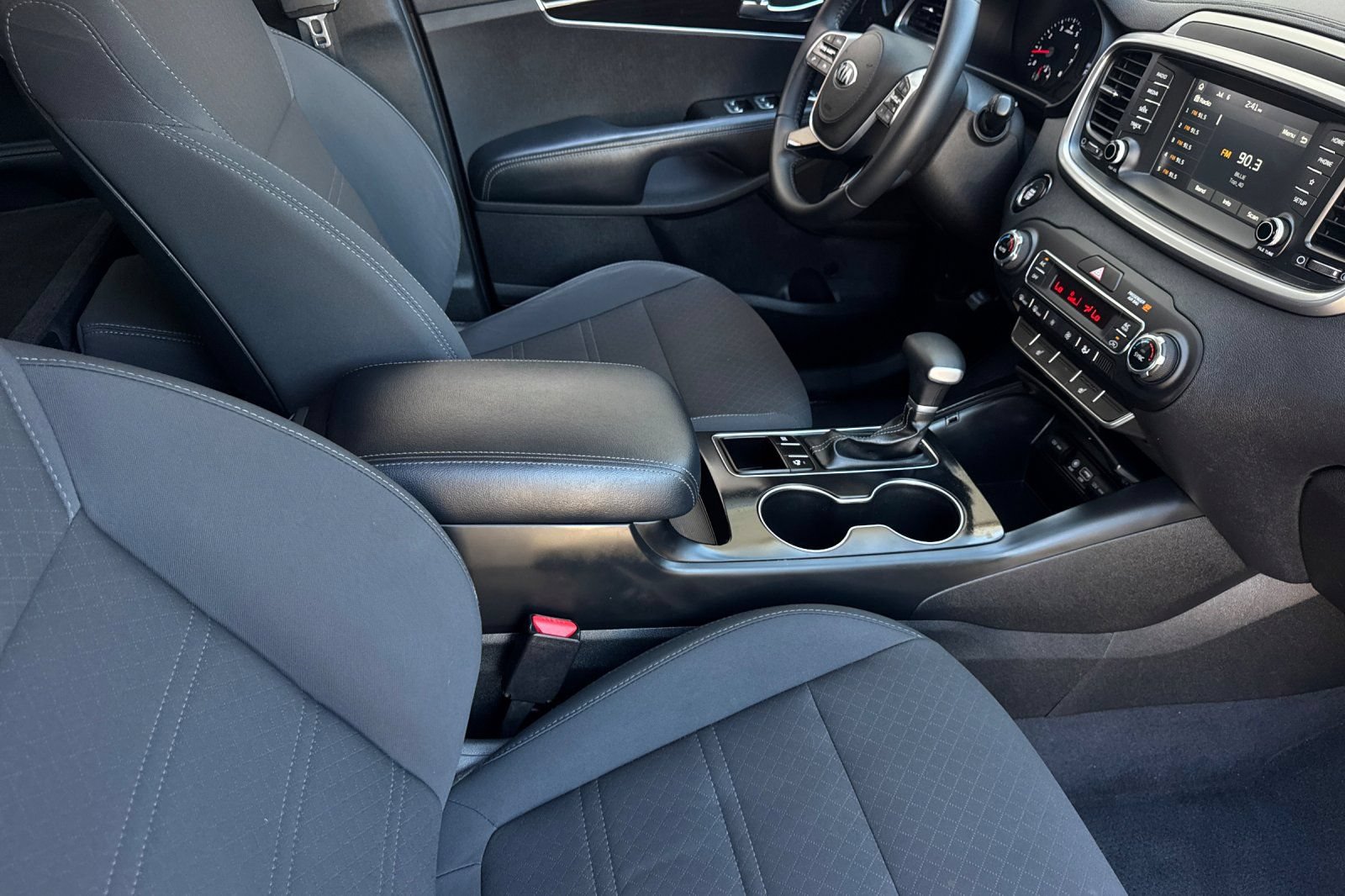 Used 2020 Kia Sorento S FWD image 17
