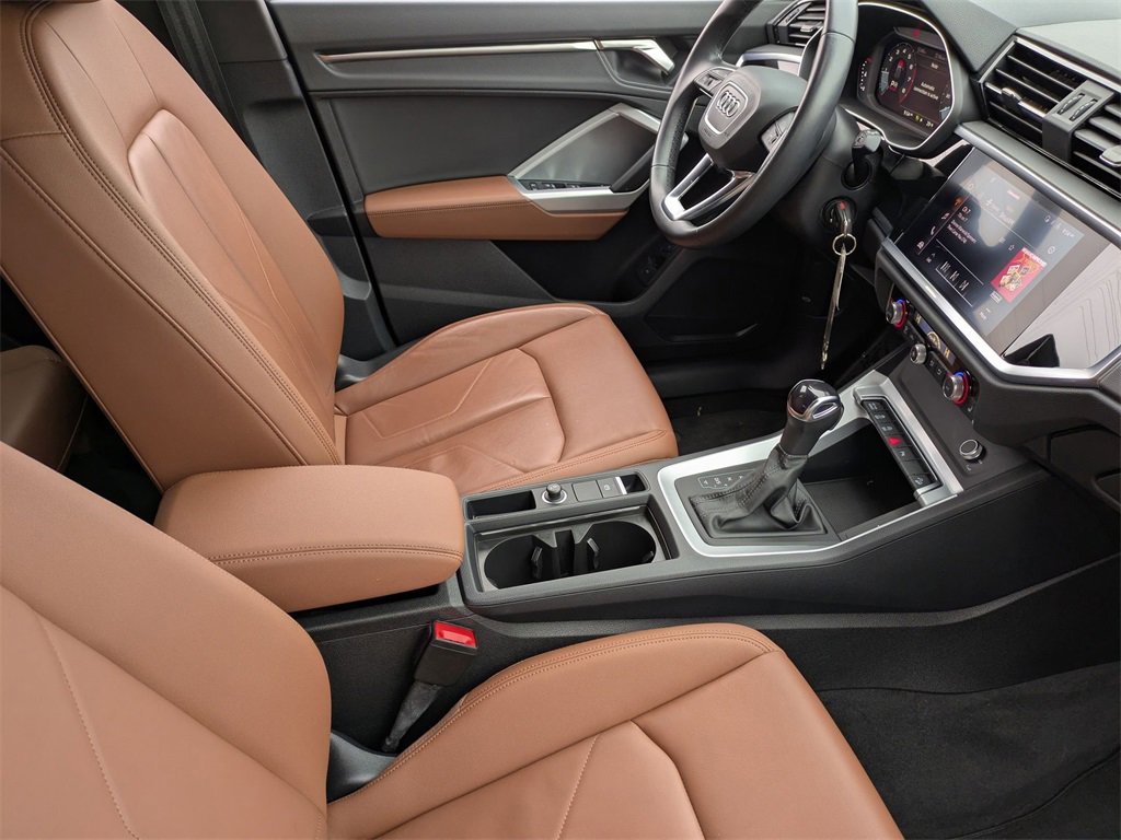 Used 2022 Audi Q3 2.0T Premium image 35