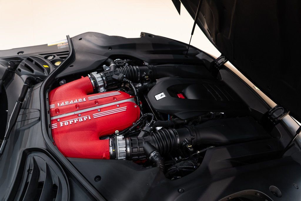 Used 2025 Ferrari 12Cilindri image 22