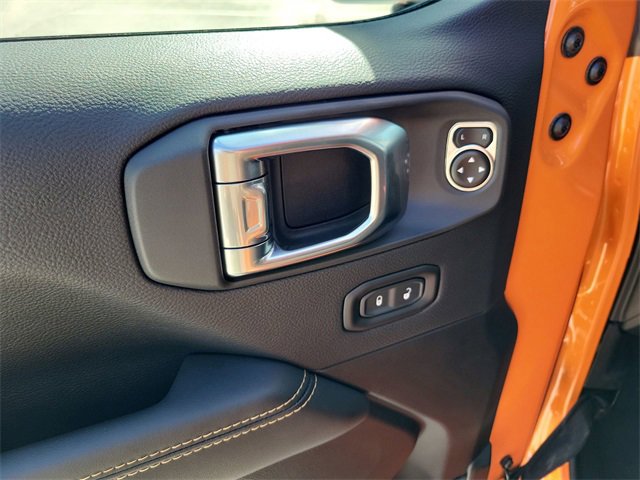 New 2025 Jeep Wrangler Unlimited Rubicon 392 image 15
