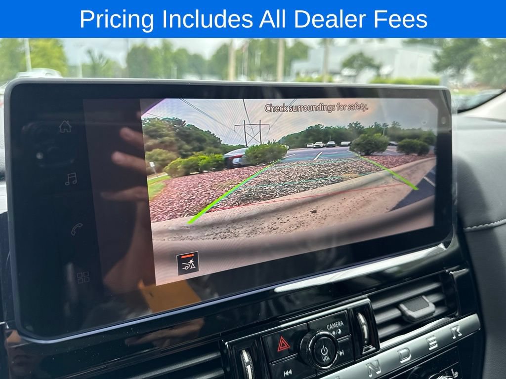 New 2026 Nissan Pathfinder SV w/ Cargo Package FWD image 5