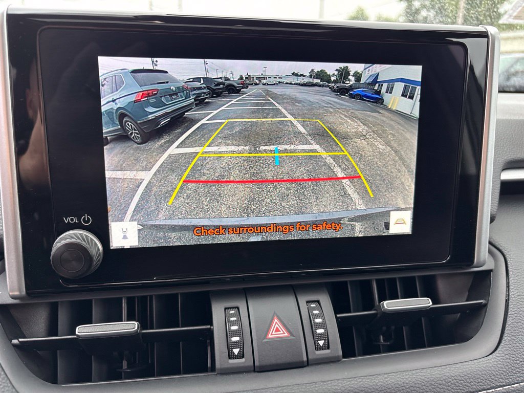 Used 2025 Toyota RAV4 XLE Premium AWD/4WD image 27