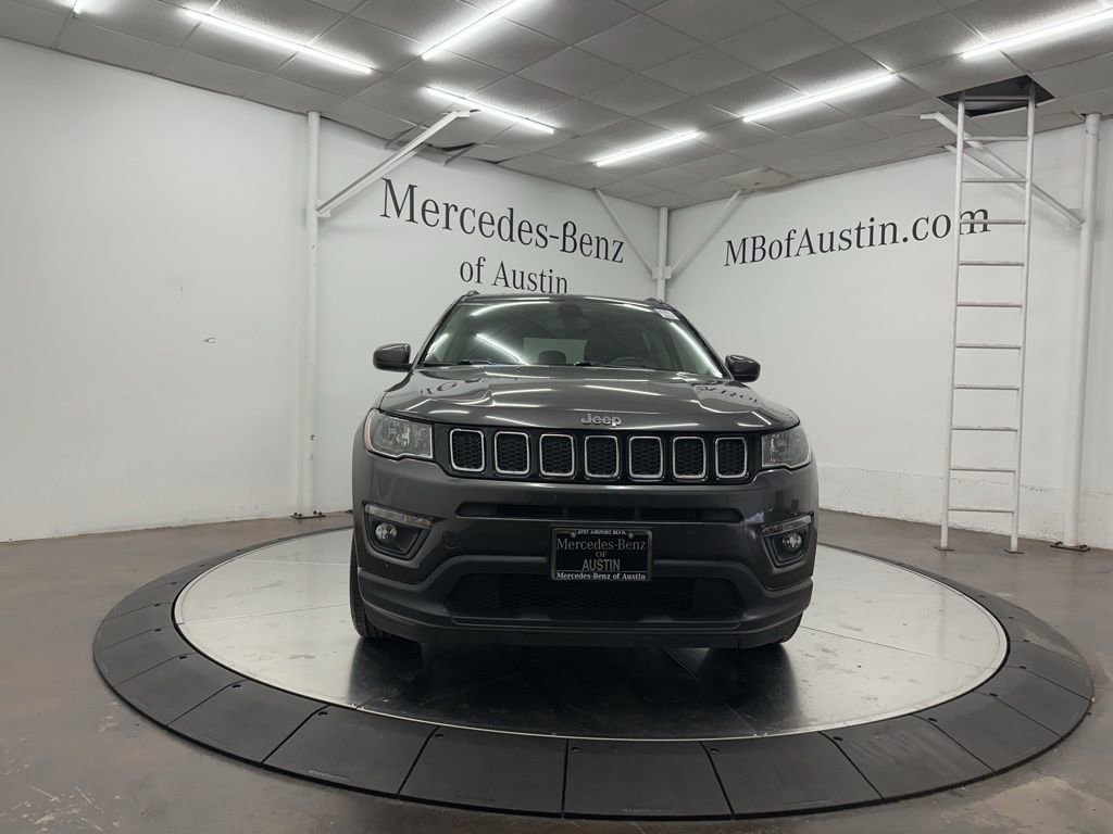 Used 2019 Jeep Compass Latitude w/ Safety & Security Group FWD video 2
