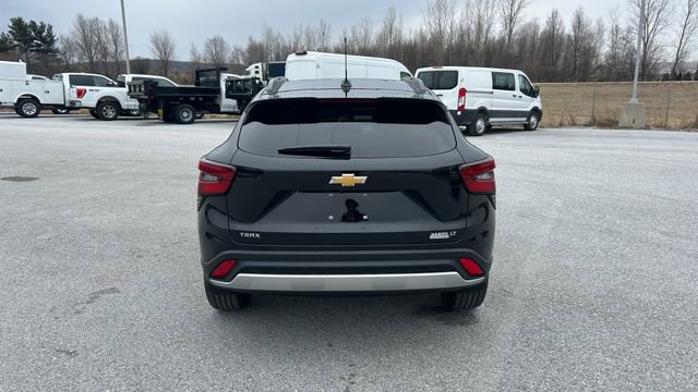 New 2026 Chevrolet Trax LT image 4
