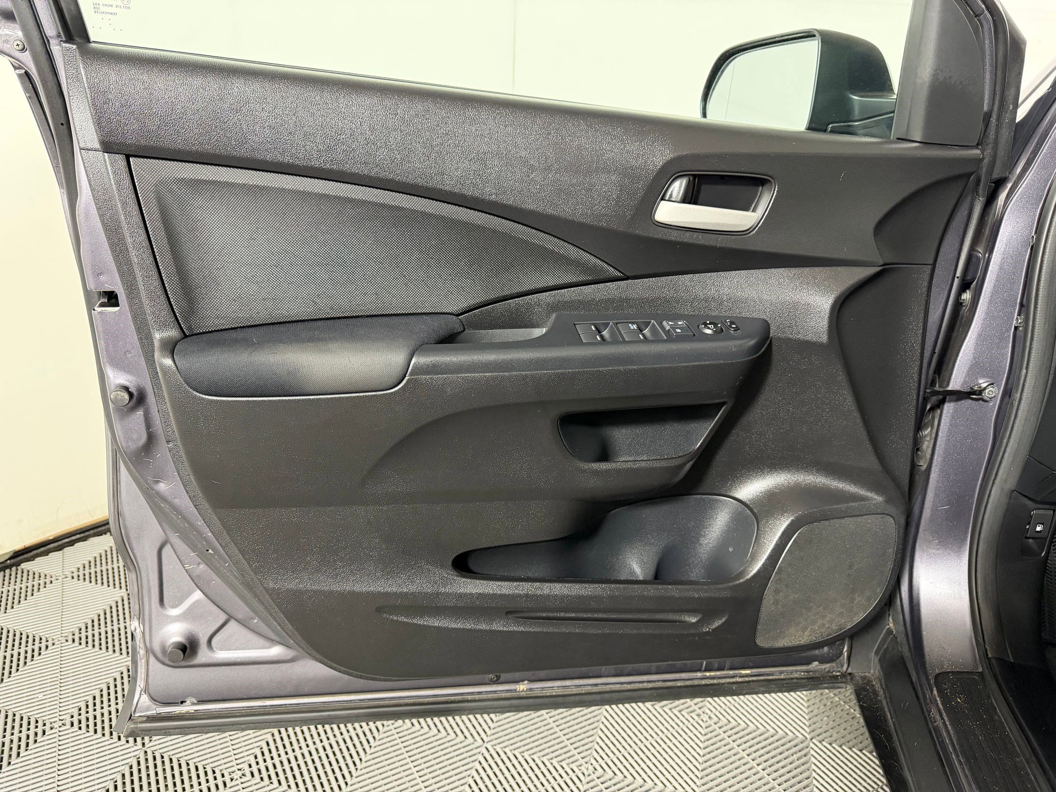 Used 2016 Honda CR-V LX image 22