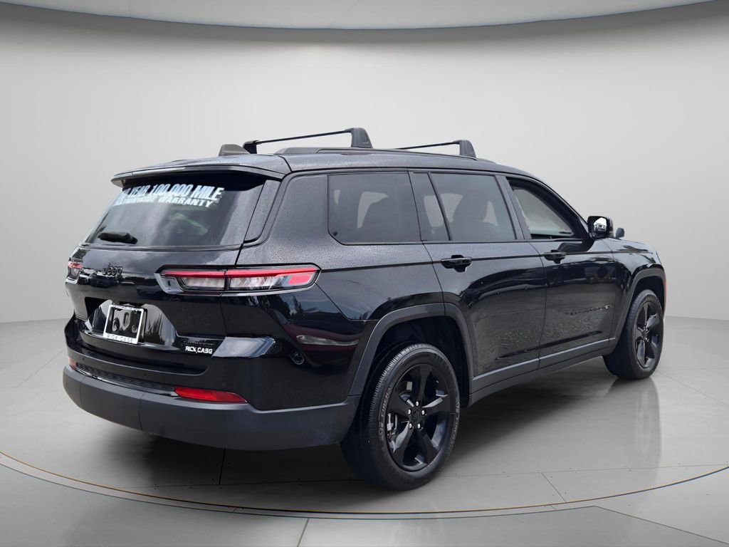 Used 2023 Jeep Grand Cherokee L Limited w/ Black Appearance Package RWD image 6